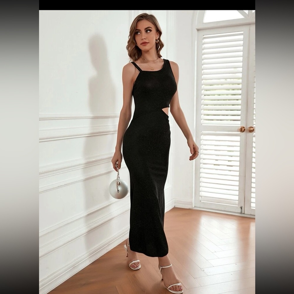 SHEIN Modely Cut Out Asymmetrical Neck Dress